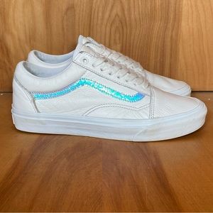 Womens 9 Vans Old Skool Sneakers White Leather Holographic SEF1166